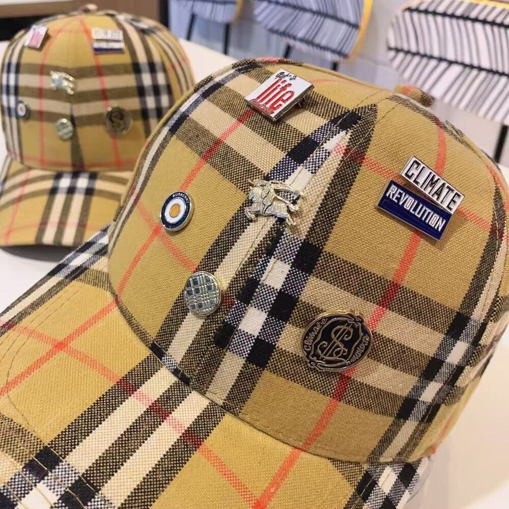Burberry Vintage Check Badge Baseball Cap - Picture 6 of 7